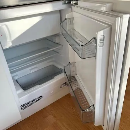 Modern, Self Contained, Apartment Slantschew brjag